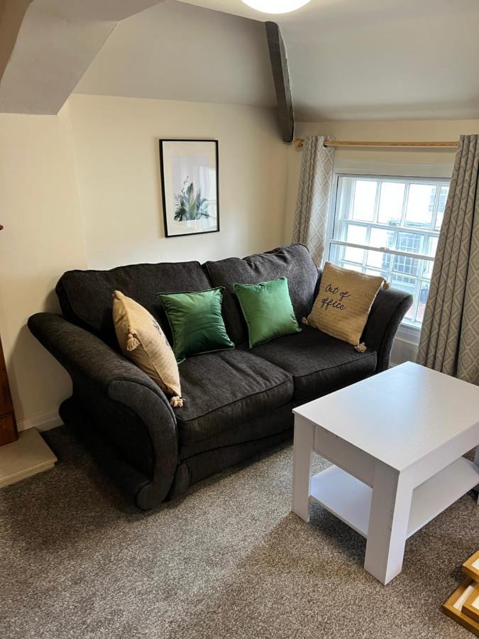 The Hideaway Holywell 1 Apartment Exterior foto