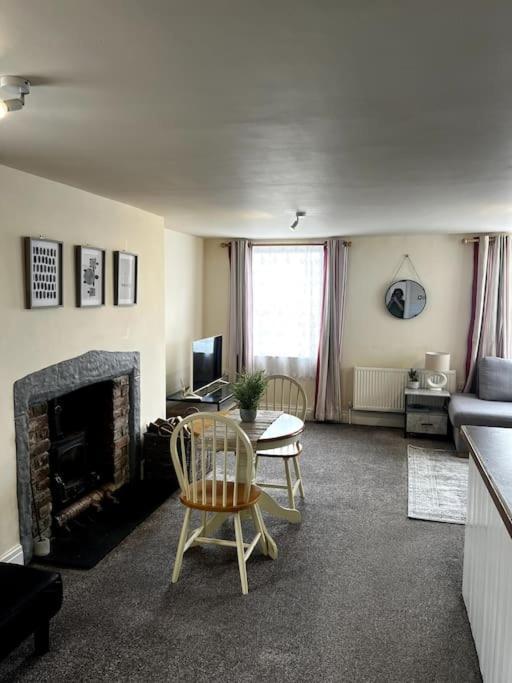 The Hideaway Holywell 1 Apartment Exterior foto