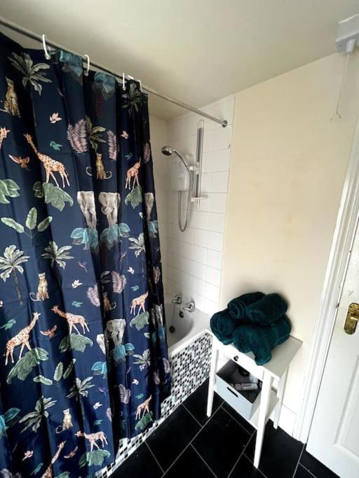 The Hideaway Holywell 1 Apartment Exterior foto