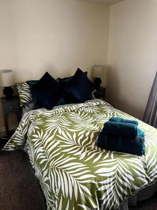 The Hideaway Holywell 1 Apartment Exterior foto