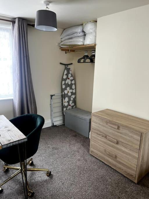 The Hideaway Holywell 1 Apartment Exterior foto