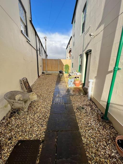 The Hideaway Holywell 1 Apartment Exterior foto